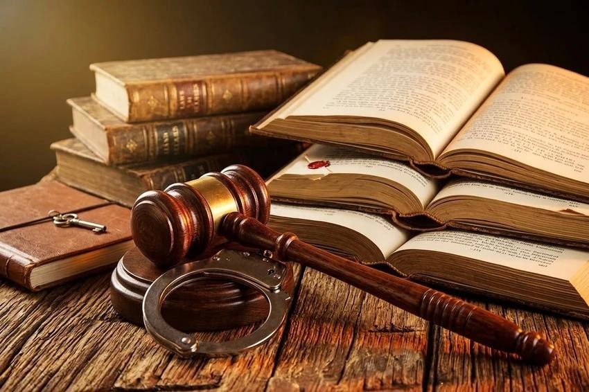 Luật sư không cần điều kiện đã hành nghề 2 năm liên tục khi thành lập công ty luật